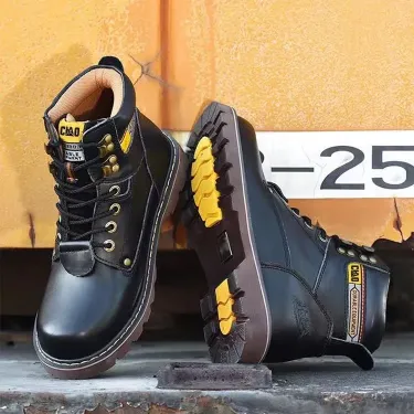 RUGGED VOYAGER MARTIN BOOT